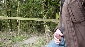 Preview 1 of Bhojpuri Secx Video - Quick Outdoor Wank