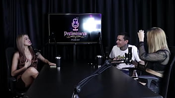 Preview 2 of Gallega Amiga - Eles explicam o por qu&ecirc_ escolheram seus nomes,  e resolveu seus problemas entrando no porn&ocirc_ - Yasmin Paris &amp_ Ktal Vagabundo do Bom (SHEER/RED)