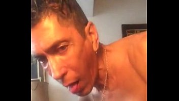 Preview 4 of University Saxxxi - ice fleshligth comiendo mis mecos.MOV