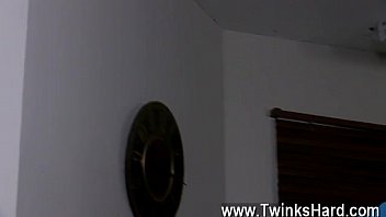 Preview 1 of Znzl Sex - Amazing gay scene He soon discovers that even young studs like Timo