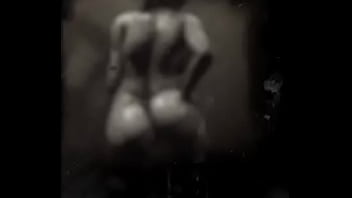 Preview 2 of Resa Beauti Best Xxx Vidoe - Kim dropping it low slow
