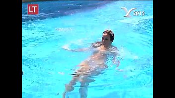 Preview 4 of Japan Erotic Hypnotis Uncensored - piscinazo de Jhendelyn N&uacute_&ntilde_ez como reina del Festival de vi&ntilde_a del mar