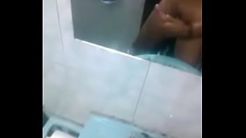 Preview 3 of Jim Slpi - quien se lo quiere comer