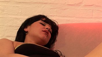 Preview 3 of Youthful First Thick Dick - Autsch!! Der Dildo Deal mit Sandra 2
