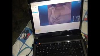 Preview 1 of Maisie Blue - tetona puta de skype