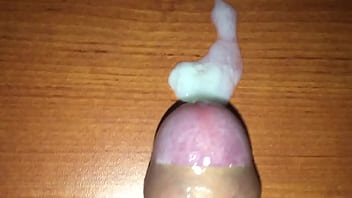 Preview 3 of Phiem Sex - sacando leche
