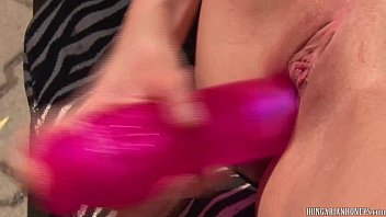 Preview 4 of Family Xxx Storyhd - Babe nude outdoors toying her pussy