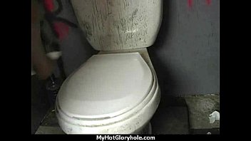 Preview 2 of Www Porno Iranian Xxx - Gloryhole Ebony Girl Booty Shake and Suck 8