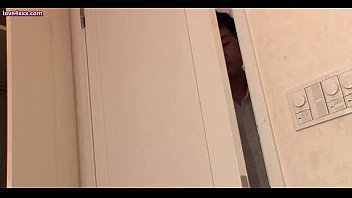 Preview 1 of Mp3 Xnxx Vedo - Hot asian girl slurping a massive dick