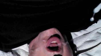 Preview 3 of Curvs Squirt - jbarths eating cum