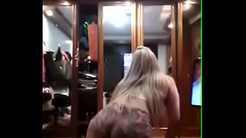 Preview 2 of Clips Durk - Novinha Pararatimbum