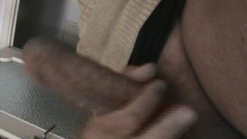 Preview 3 of Current Updated - Handjob amatorial.MPG