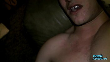Preview 2 of Ateli Seks Filmleri - Zoey Gobbles Jizzy Off! - Jizzy Mcbone And Zoey Kush