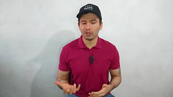 Preview 1 of King Aura Mommy - Hombre maduro penetra a pelo a su joven compa&ntilde_ero hetero en el almacen de la tienda! Relato sexual