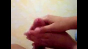 Preview 3 of Enemie - Girlfriend Gives Me A Hanjob