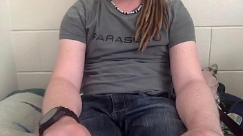 Preview 1 of Hd Xxx Ass - guy masturbates really fast and jizzes twice