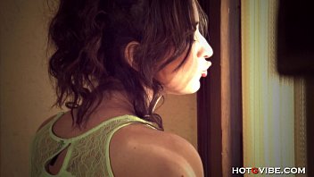 Preview 3 of Biqle Hd 4k Hd - Peeping Girl Toys with her Pussy