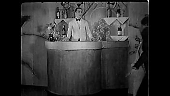 Preview 1 of Salman Khan X Videos - Nudist Bar - 30s France