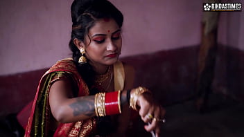 Preview 1 of Sex Scholl Girl - Pati ke chhote bhai apne hi nai nawalee bhabhi ko impress karke chodne ka maja luta jab ghar pe bhaiya nahi tha