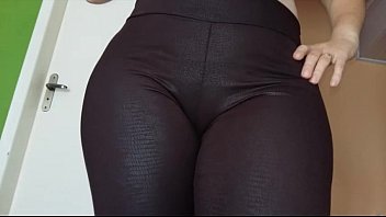 Preview 2 of Xxxx Russian School - Legging Couro