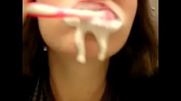 Preview 3 of New Zealand Secretary Glasses - Brushing Teeth