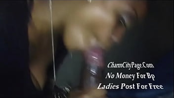 Preview 1 of Tante Webcam - Black chick sucking that thick dick
