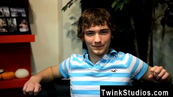 Preview 3 of Asvarya Roy Xxx Vedio - Gay twinks Josh Bensan is a charismatic young boy from Ohio. He likes