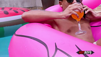 Preview 1 of Mom And San Fuck - Fodendo o cu do novinho safado!