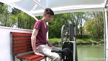 Preview 1 of Gay Lockscut Gay - YOUNG CUTE BOY - OUTDOOR WEBCAM