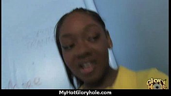 Preview 1 of Free Gizli Soyunma - Nice and hot interracial blowjob video 8