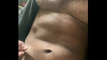 Preview 2 of Public Anal Up - Wesley Ventura conferindo o shape