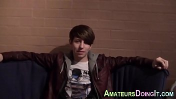 Preview 1 of Weiird - Solo amateur spurts spunk