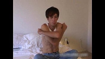 Preview 1 of Solo Teen Crazy - Free gay clips of Tyler getting his gay gays