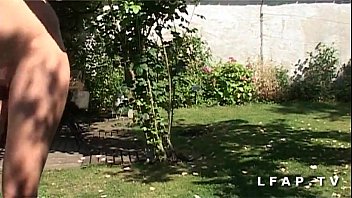 Preview 3 of Strapon Outside - Amatrice francaise se fait demonter le cul dans la jardin apres une bonne pipe