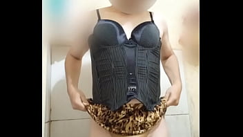 Preview 4 of Xxx Video Sex Kolaj - Meu pacotinho dentro da calcinha