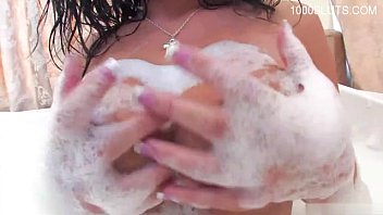 Preview 1 of One Piece Hentai Fefe - Moglie tettona rough gang bang