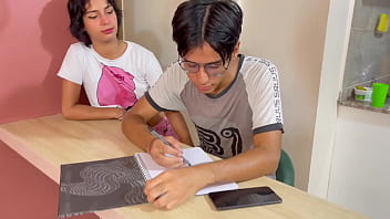 Preview 1 of Mantrubasi Japan - Mi peque&ntilde_a hermanastra me ense&ntilde_a como es follar a una mujer y termino d&aacute_ndole la follada de su vida.