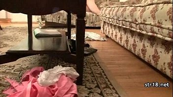 Preview 4 of Hem Cekiyor Hem Yorumluyor - my step sisters friend giving my a nice blow job 18 yo