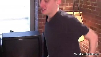 Preview 1 of Sunny Leone Bf Full Hd Video - Cute face blond twinkie Drew gives gay porno