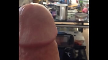 Preview 3 of Vlxxl Doi Vo - Precum slowly drips down big cock