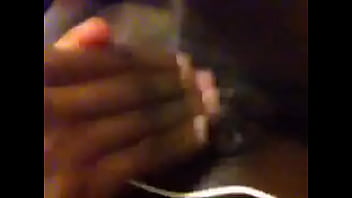 Preview 1 of Luiggi Follando - VID-20150421-WA0000