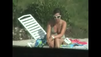 Preview 2 of Xxx Droo - Me desi women at pool