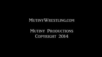 Preview 4 of Soniy Liv Bf Com - MW-494 Mutiny vs Myleena tits