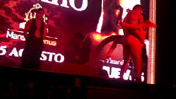 Preview 3 of Something Something Porno - Show de pinar de rocha