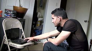 Preview 1 of Indo Vs Penis Bule - Hung Latino fucking loose bottom