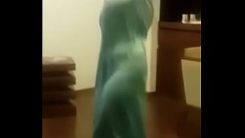 Preview 4 of Hq Porn Public Jjeans - my shake dance