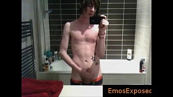 Preview 1 of Girl S Eating Snot Porn - Cute gay emo filming himself in mirror while jerking gay porno