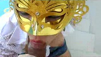 Preview 1 of Laras Guard Full - putinha tomando leitinho
