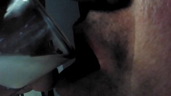 Preview 1 of Yan Matan Hausa Xxx Xxx Car Show - jbarths drinking cum