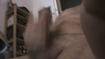 Preview 4 of Sax Gay Man - masturbazione di cazzo 1.MPG